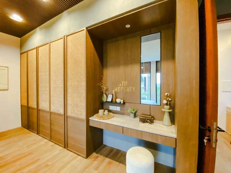 perumahan 2 lantai megah dan mewah di maguwoharjo