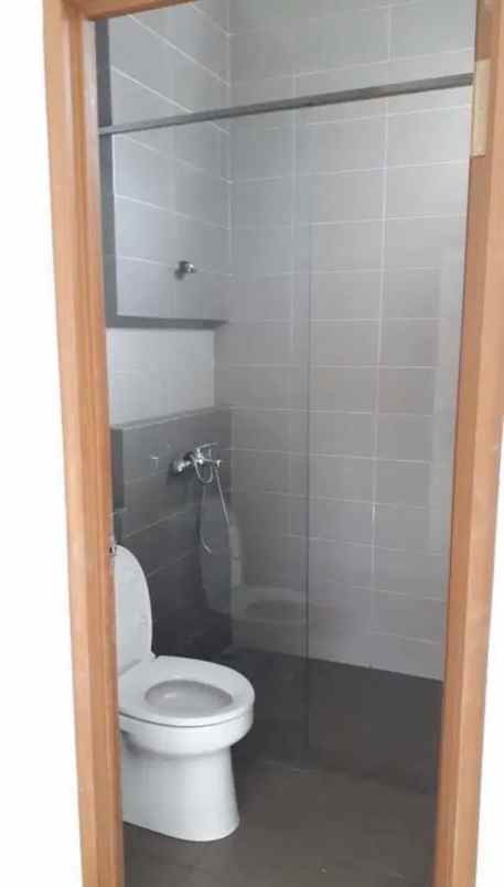 ruko gudang kantor karang anyar