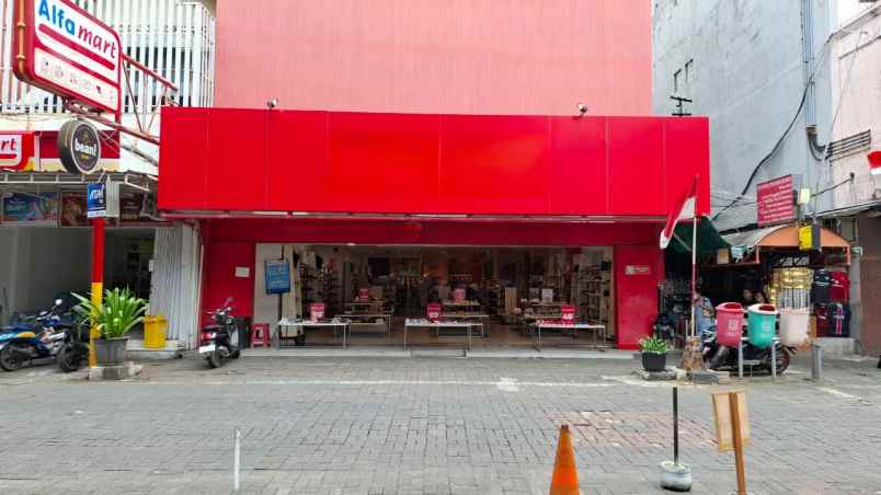 ruko strategis di pasar baru jakarta pusat