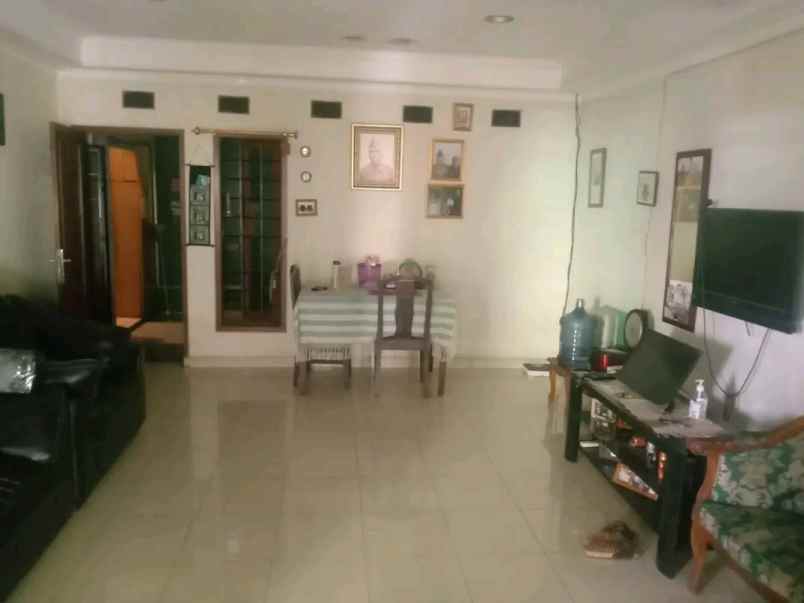 rumah 169 m bekasi timur