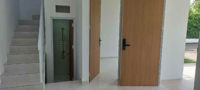 rumah 2 lantai baru desain modern di cimanggis