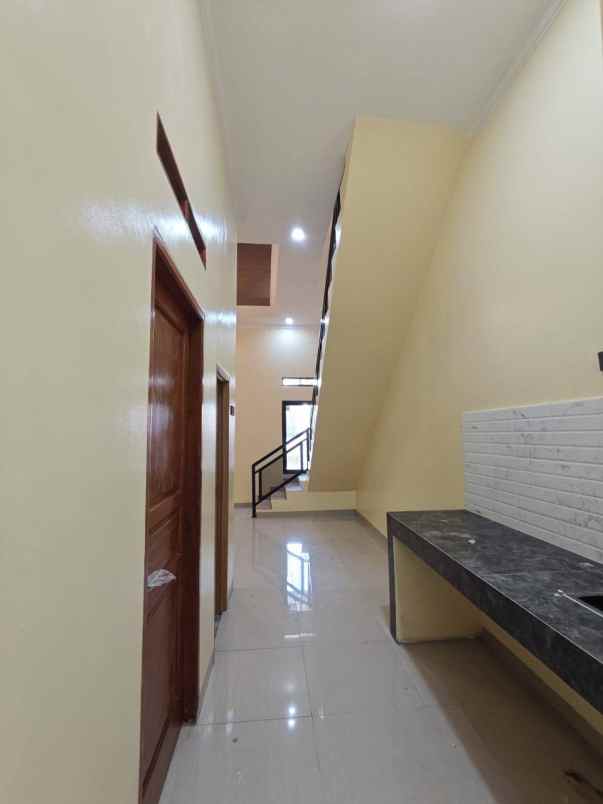 rumah 2 lantai minimalis di permata hijau permai