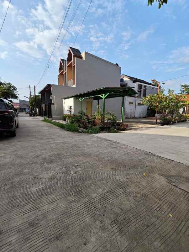 rumah 2 lantai minimalis di permata hijau permai