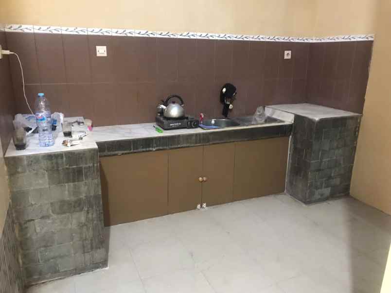 rumah 2 lantai siap huni dekat kampus unikama