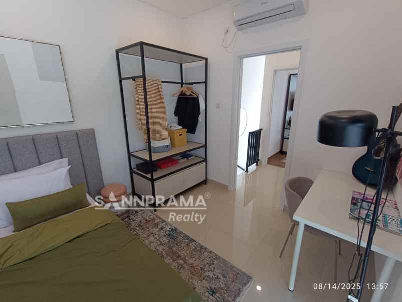 rumah 2 lt 3 kt murah di ciputat tangerang selatan