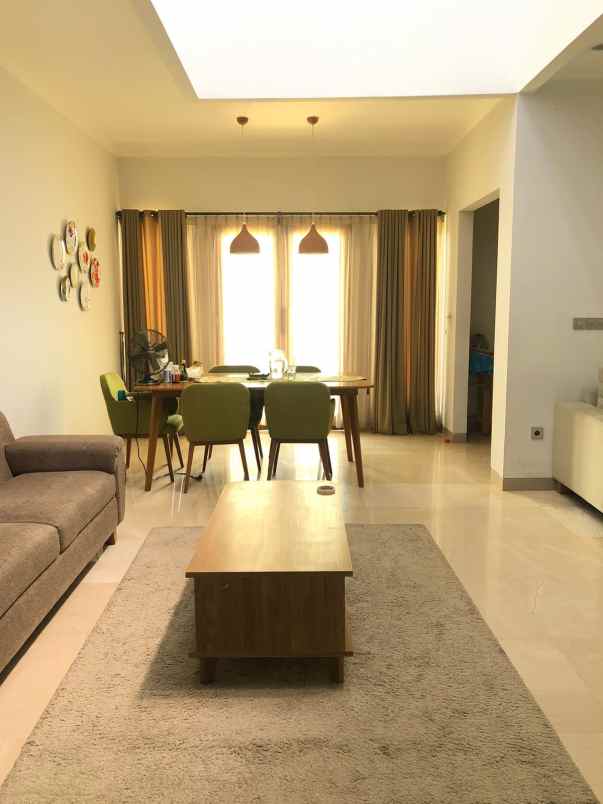 rumah asem dua cipete