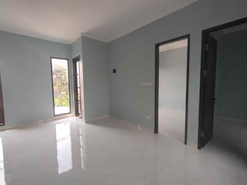 rumah baru minimalis siap huni di rangkapan jaya