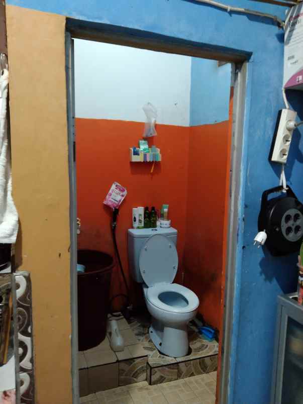 rumah beji kemiri muka depok