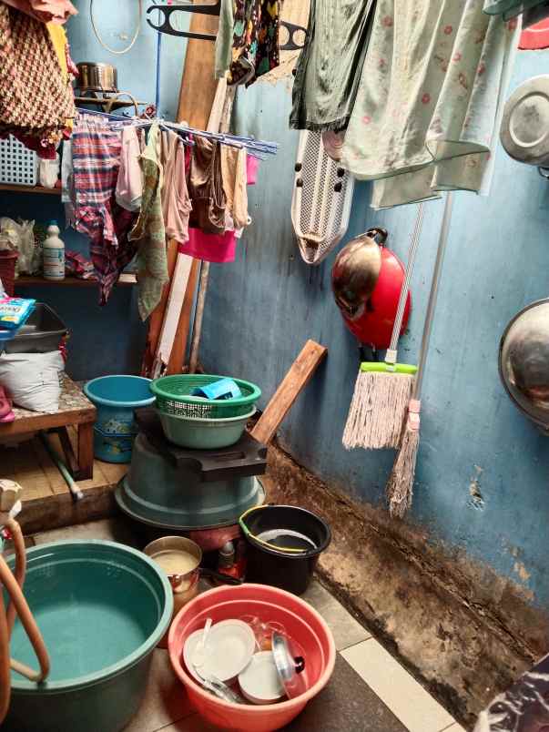 rumah beji kemiri muka depok