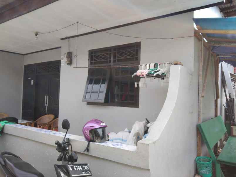 rumah beji kemiri muka depok