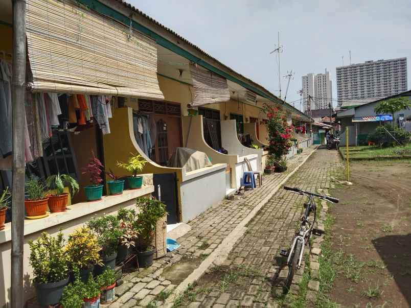 rumah beji kemiri muka depok