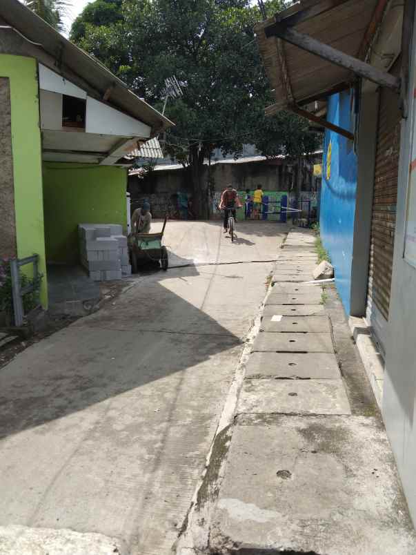 rumah beji kemiri muka depok