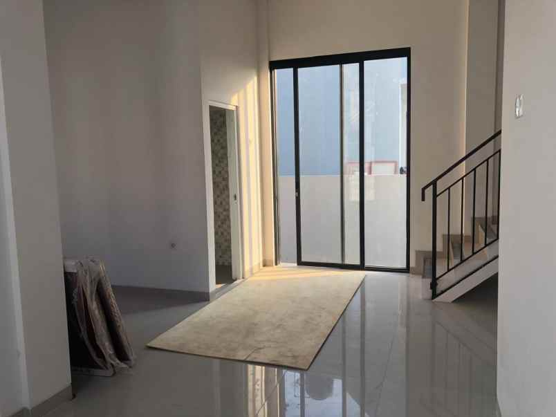 rumah cantik anti banjir di gamping sleman