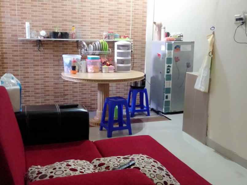 rumah cantik barat jl kaliurang km 12