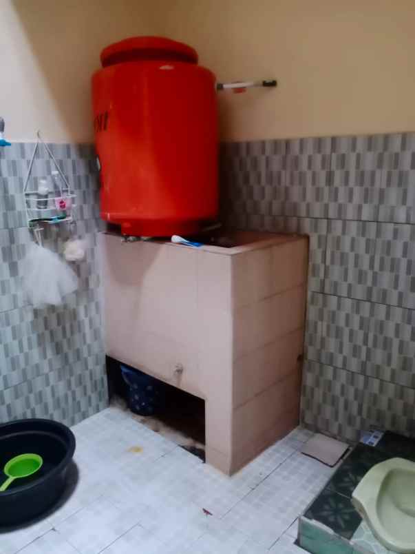 rumah cantik dengan isinya lokasi banjaran