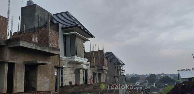 rumah cipageran cimahi utara