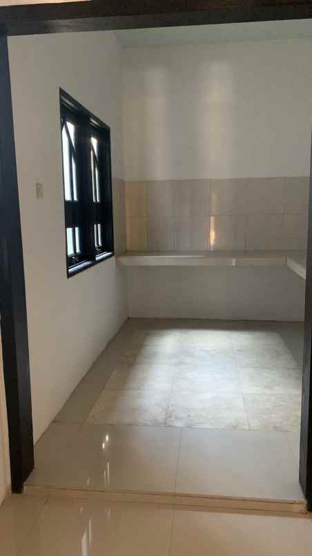 rumah cluster luas 150 meter cipayung depok