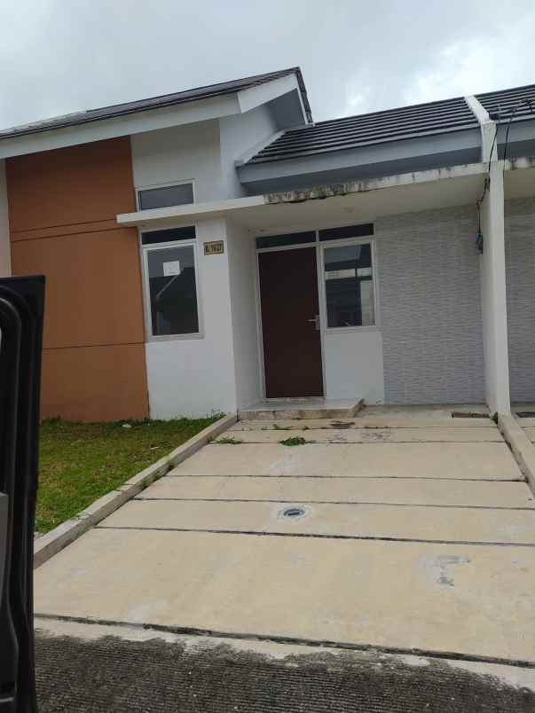 rumah cluster tevana citra maja raya