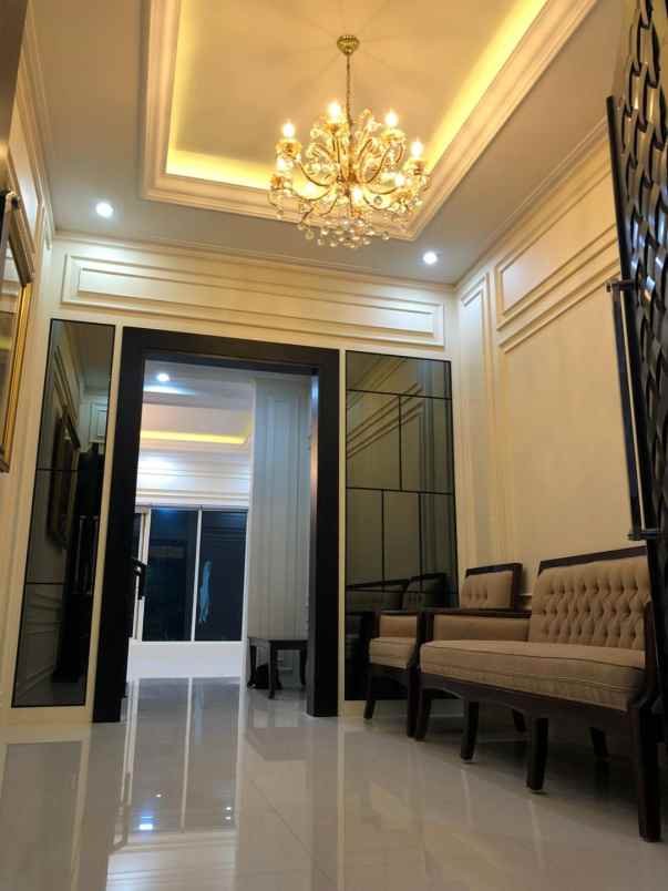 rumah cozy modern boulevard citra gran cibubur cibubur