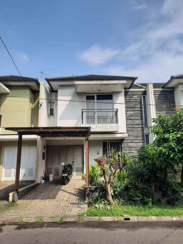 rumah di town place cimahi