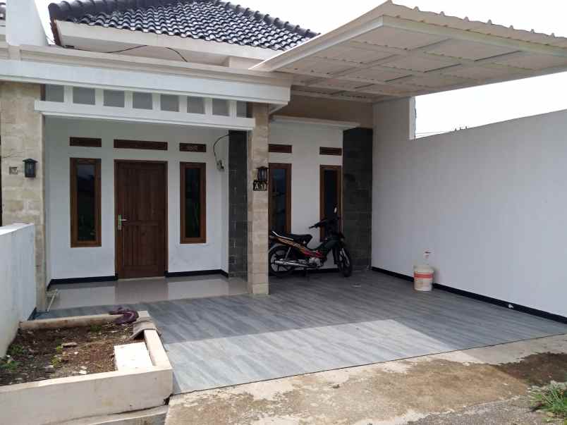 rumah dijual dekat dari alun alun banjaran