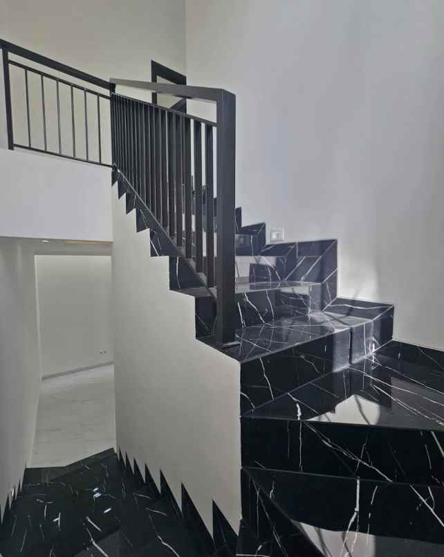 rumah hook brand new di bintaro jaya cuma 3 5 m