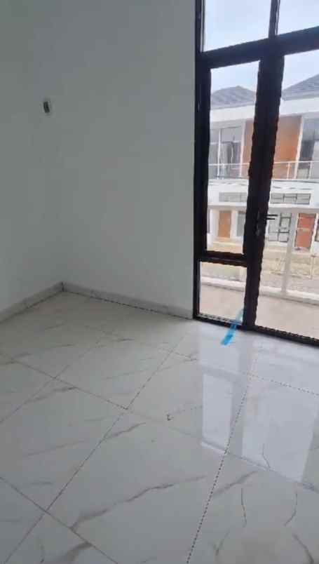 rumah jalan karet hijau 1