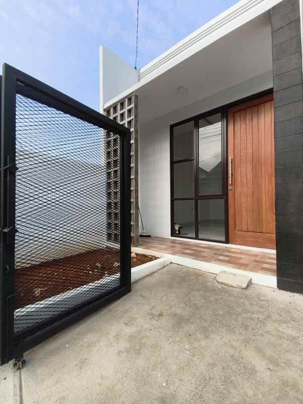 rumah jalan karet hijau 1