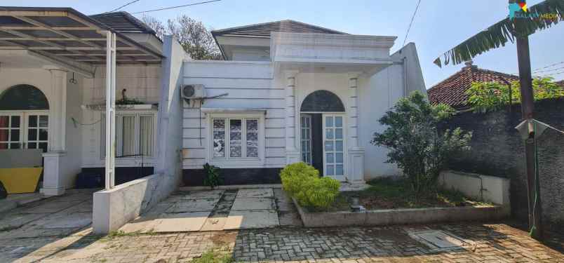 rumah jatiasih bekasi jawa barat