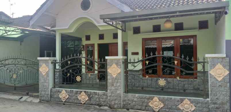 rumah jl glagah lor