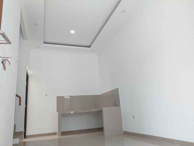 rumah jl impres benda baru pamulang