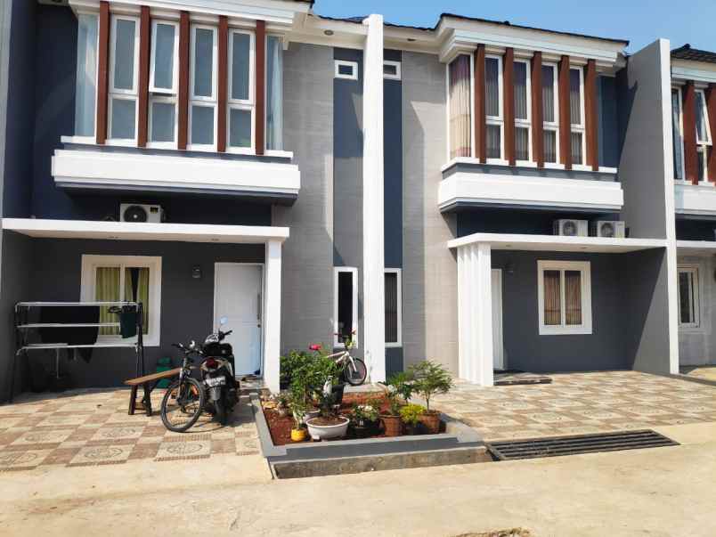 rumah jl jatiwaringin pondok