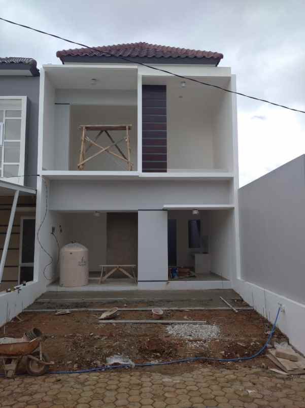 rumah jl pala raya