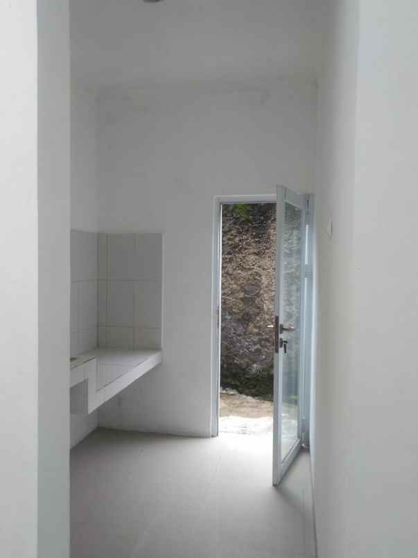 rumah jl pengantin ali ciracas