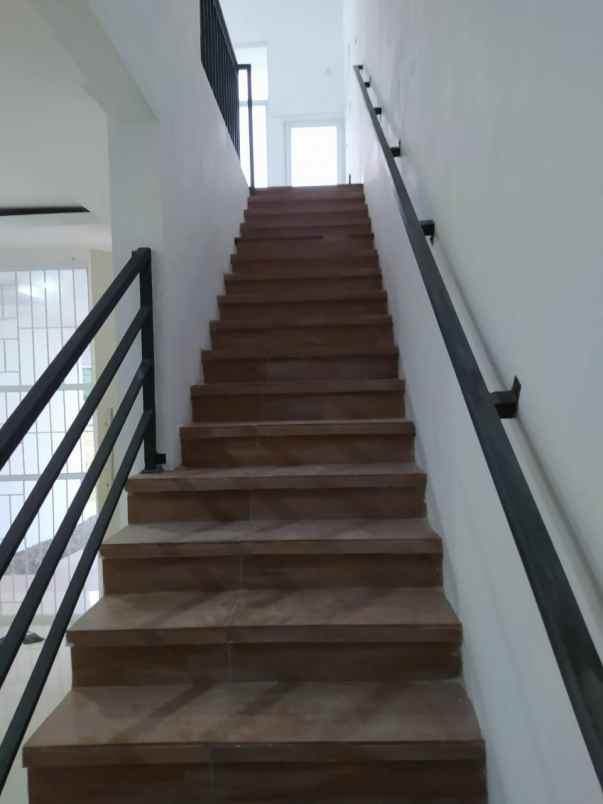 rumah jl pengantin ali ciracas