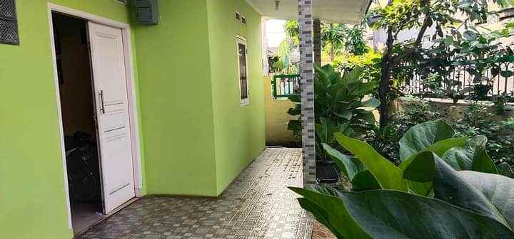 rumah jl pondok kacang barat