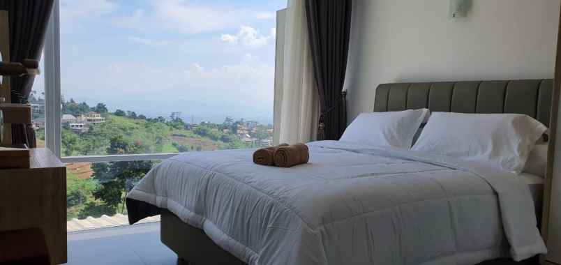 rumah jln pakar timur ciburial