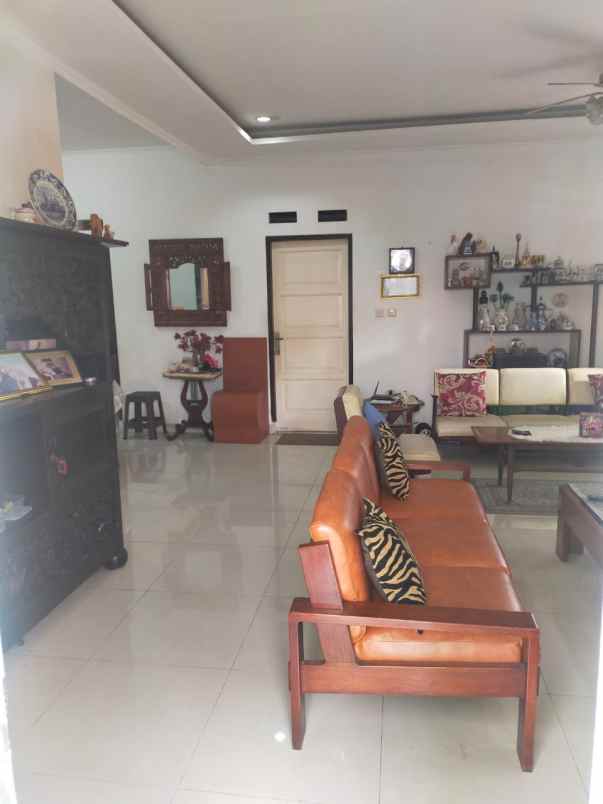 rumah jurangmangu indah