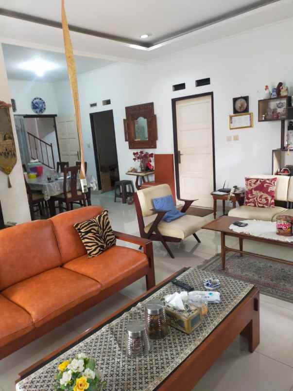 rumah jurangmangu indah