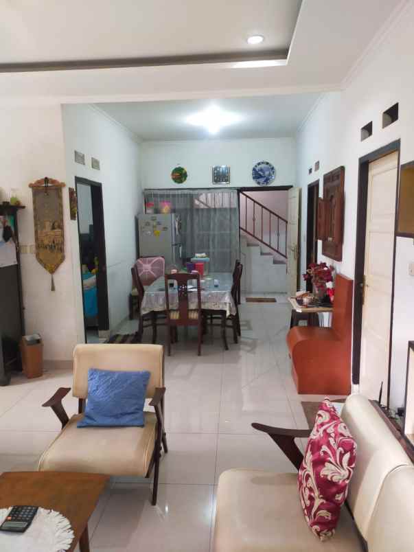 rumah jurangmangu indah