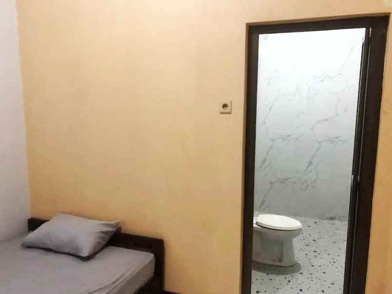 rumah kos mulyosari utara strategis new furnish