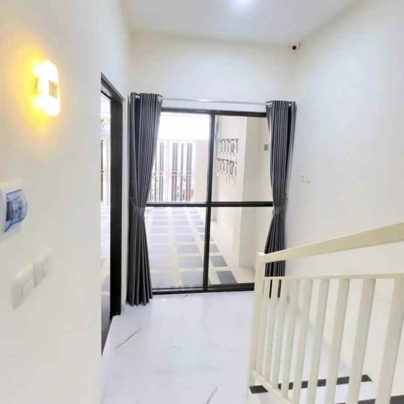 rumah kost exclusive full furnish di suhat