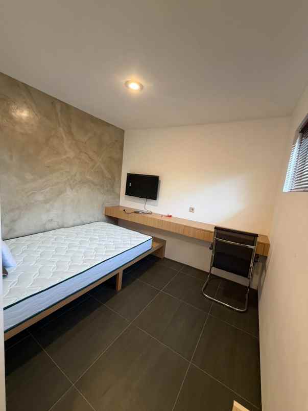 rumah kost premium lokasi dekat kampus brawijaya