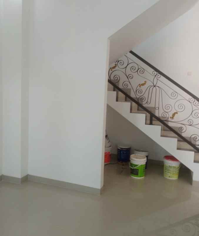 rumah kukusan beji depok