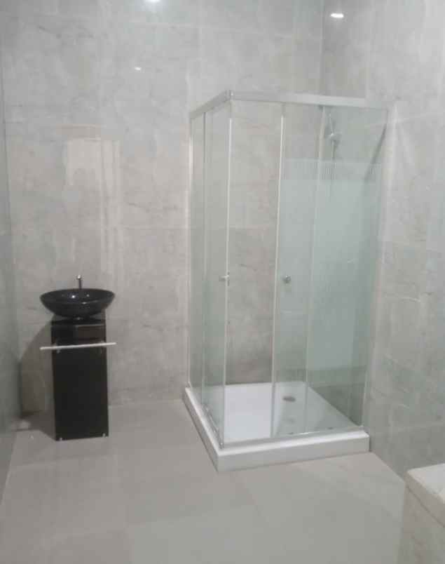 rumah kukusan beji depok