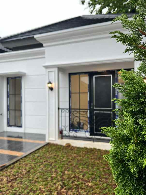 rumah mewah akses dekat pintu masuk grandwisata