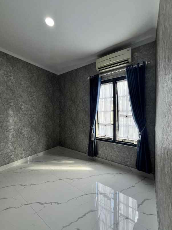 rumah mewah cimanggis depok 3 kamar tidur