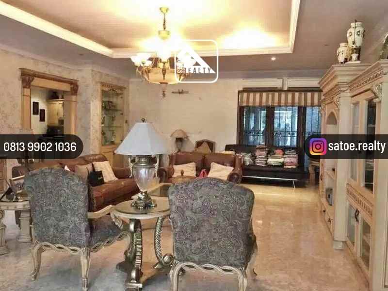 rumah mewah di dalam komplek elit kemanggisan palmerah