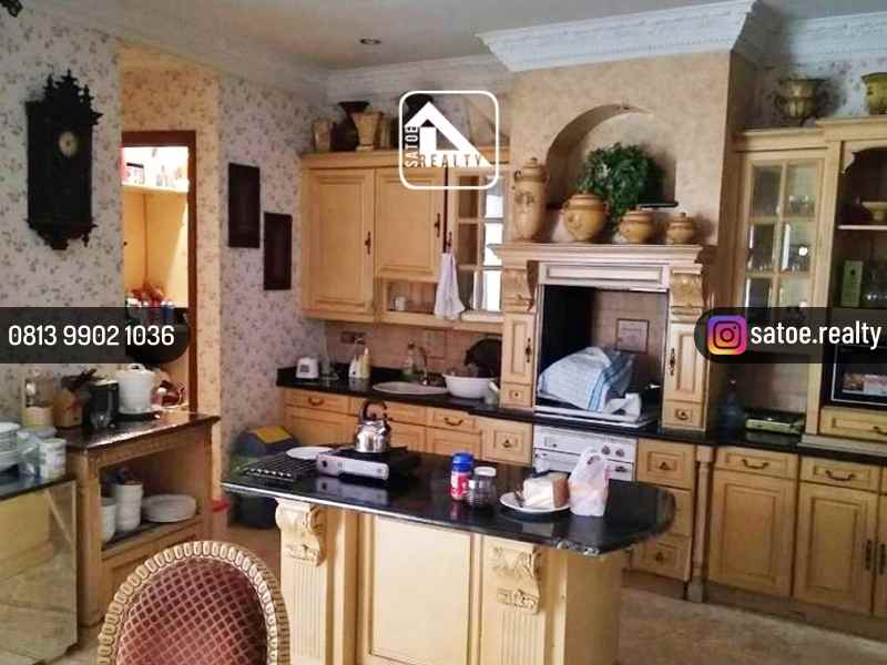 rumah mewah di dalam komplek elit kemanggisan palmerah
