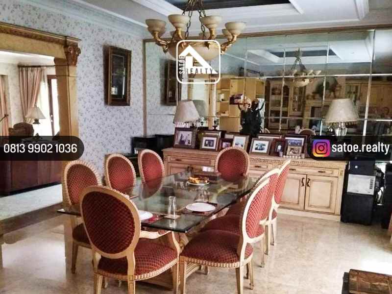 rumah mewah di dalam komplek elit kemanggisan palmerah